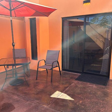 Tres Iguanas Apart Hotel - New, Cozy & Spacious Flats, Short Walk To Beach Лорето Екстериор снимка