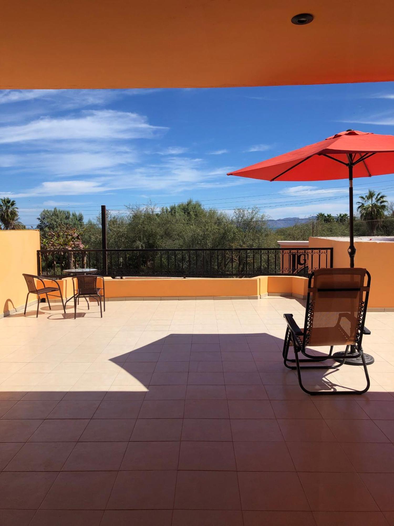 Tres Iguanas Apart Hotel - New, Cozy & Spacious Flats, Short Walk To Beach Лорето Екстериор снимка