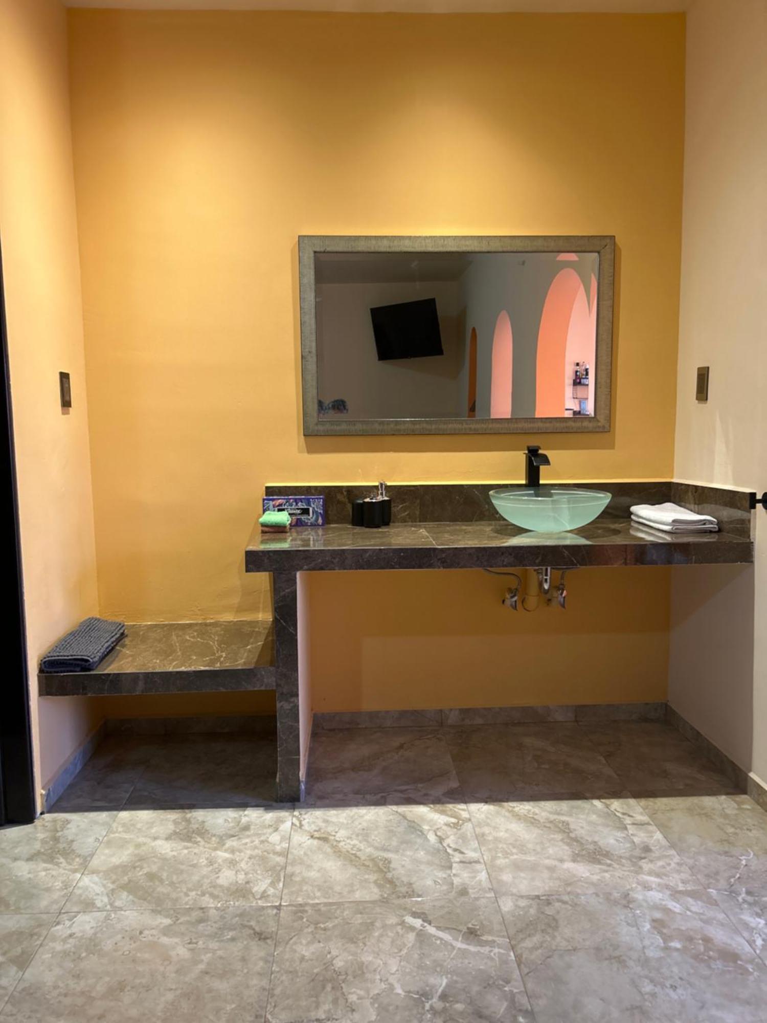 Tres Iguanas Apart Hotel - New, Cozy & Spacious Flats, Short Walk To Beach Лорето Екстериор снимка